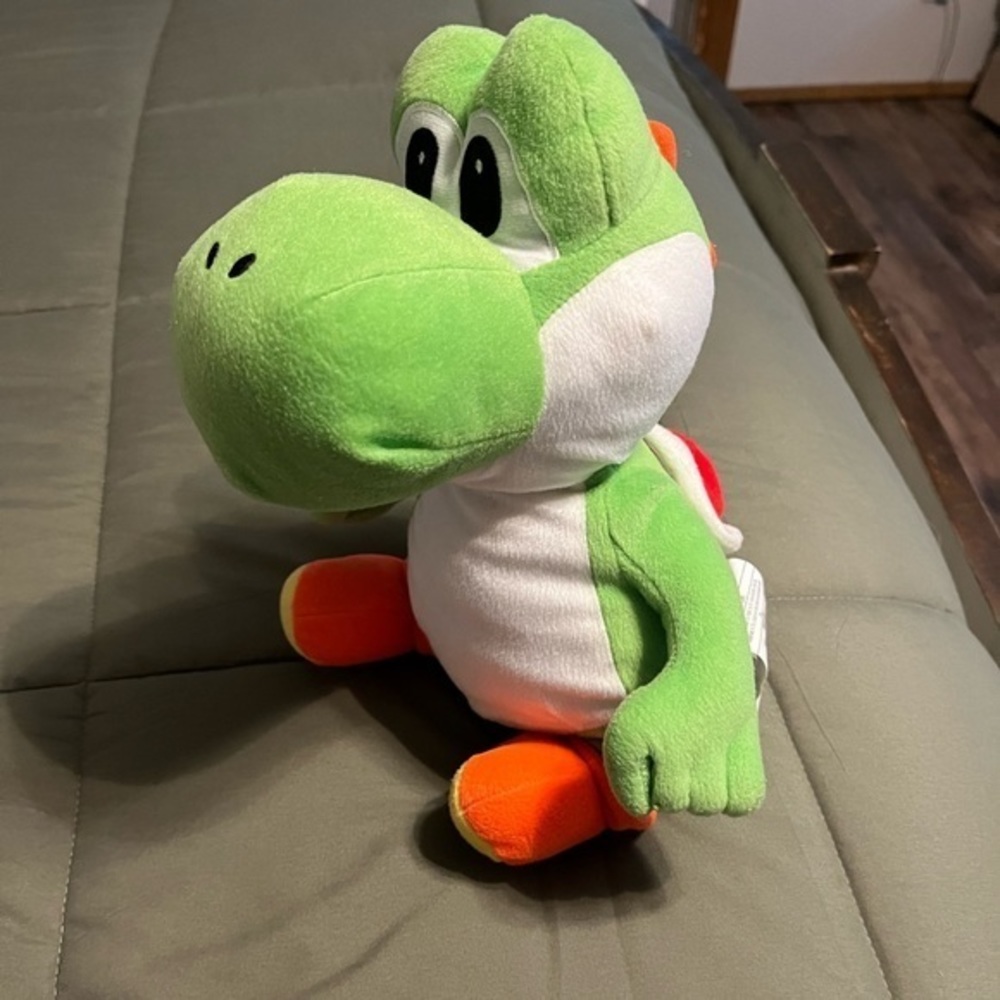 youshi mario brothers plush with pouch under his shell collectiors - Picture 4 of 7